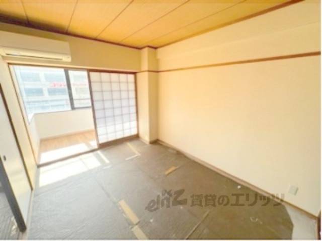 和室　畳み張替前