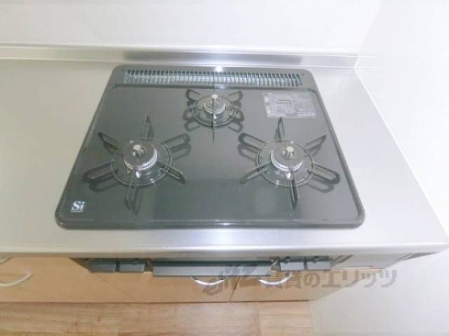 キッチン　コンロ