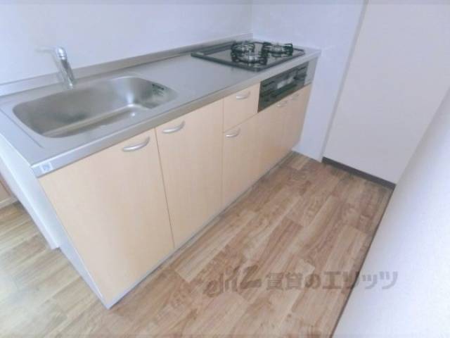 キッチン　下部収納