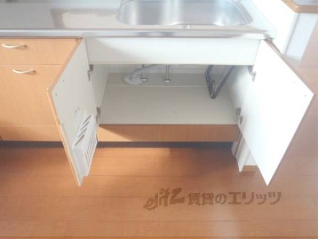 キッチン　収納