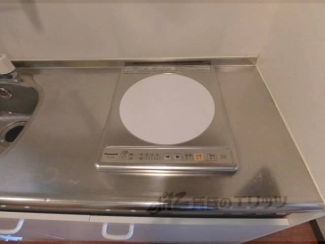 キッチン　コンロ