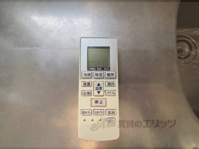 エアコンリモコン