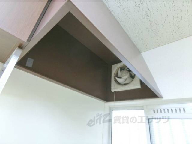 キッチン　換気扇