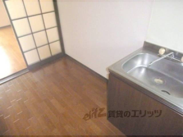 冷蔵庫置場