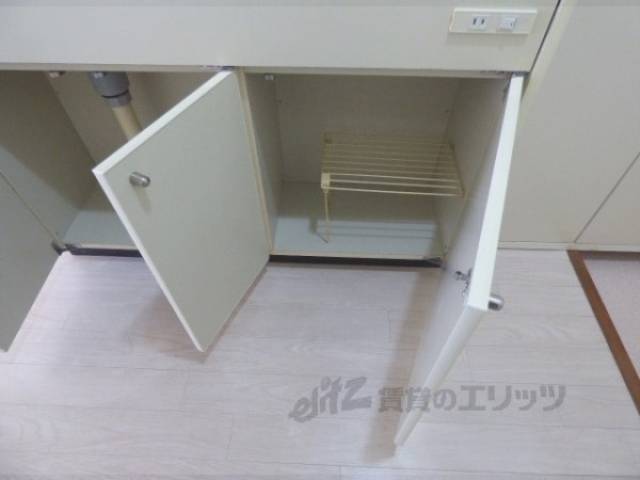 キッチン　収納