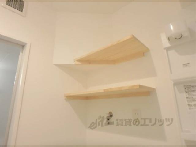 洗濯機置場　棚