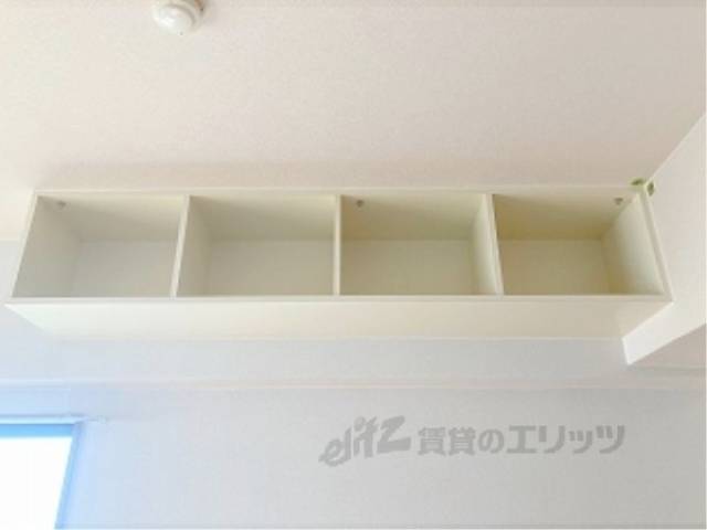 イメージ写真　棚上収納