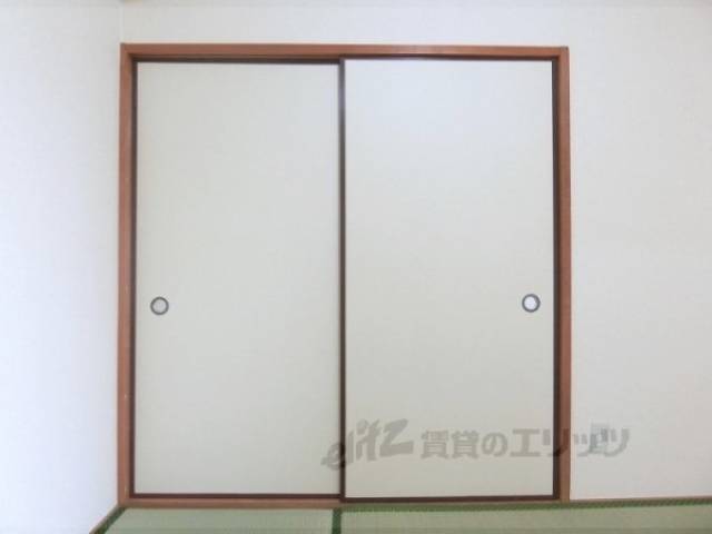 和室　押入