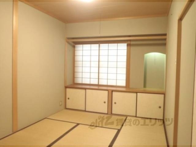和室　ゆったり落ち着ける和室もありますよ。