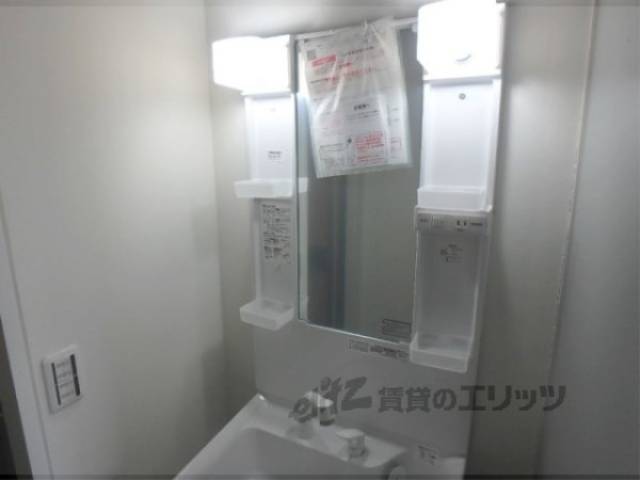 洗面所　独立洗面台