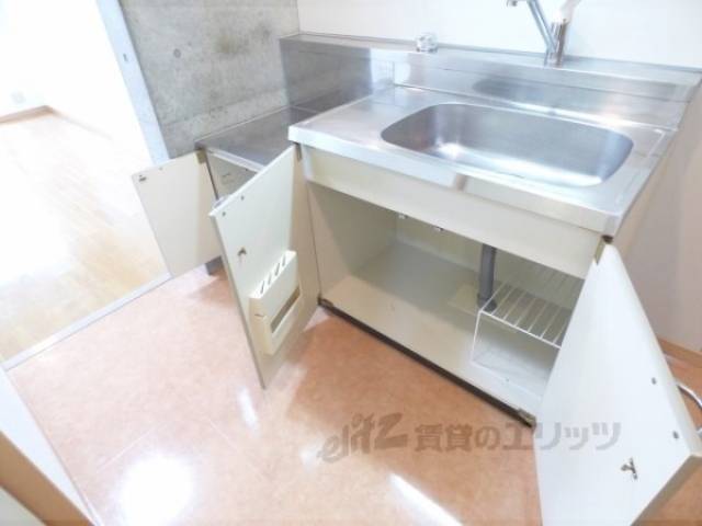 キッチン　収納