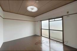 シャンポール圭山室内写真2