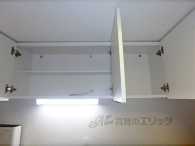 キッチン　キッチン収納