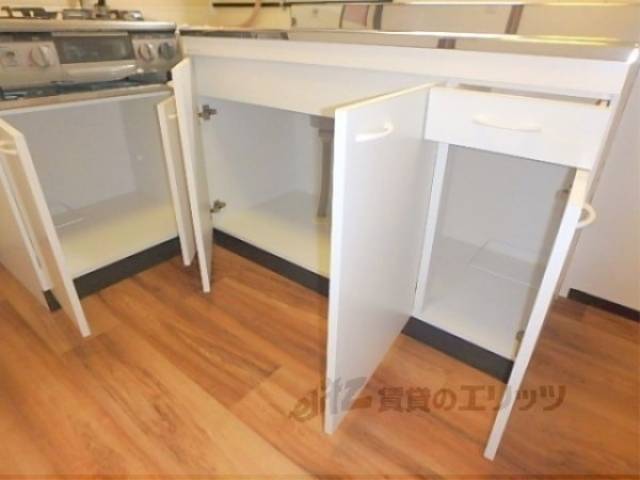 キッチン　キッチン収納