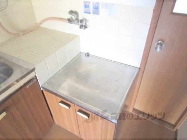 キッチン　コンロ置き場