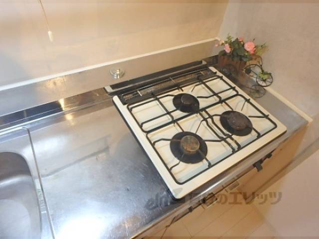 キッチン　コンロ