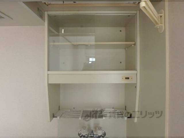 キッチン　キッチン上部棚