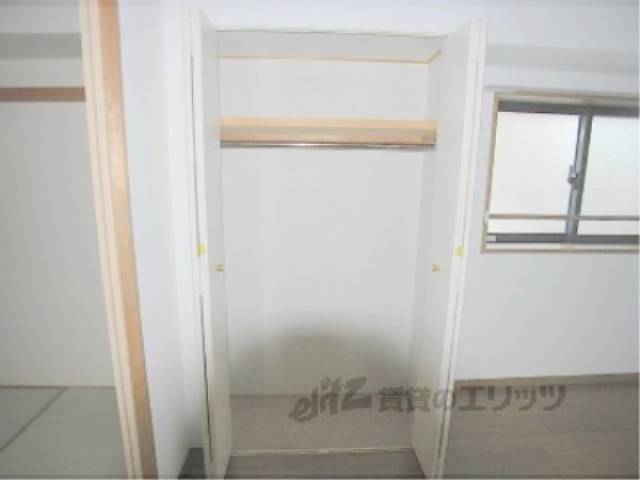 収納　（洋室）