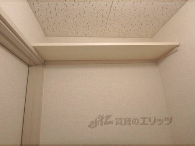 トイレ棚