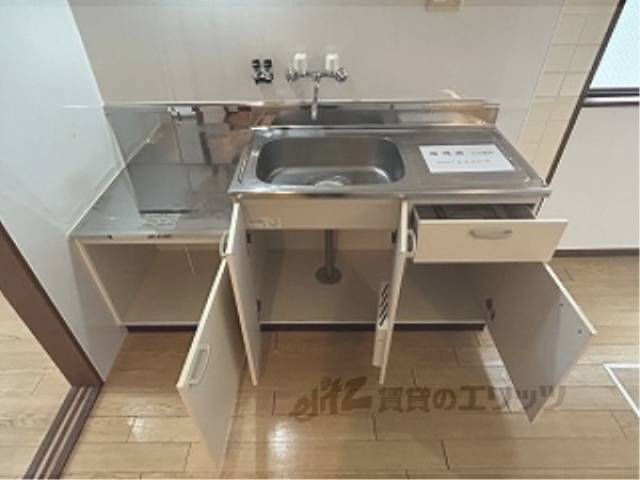 キッチン　キッチン下部収納