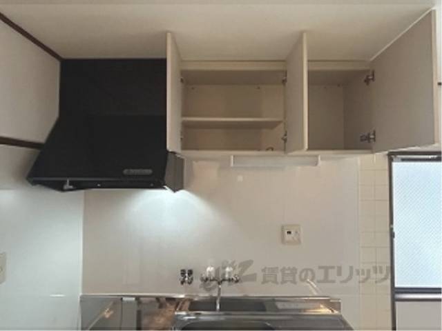 キッチン　キッチン上部収納
