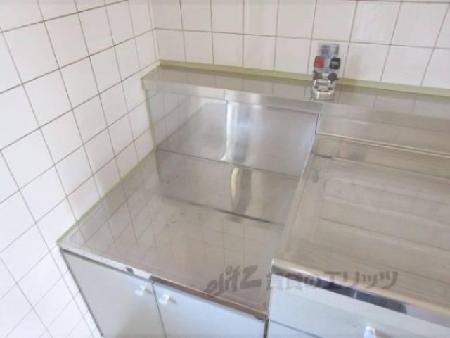 キッチン コンロ置き場