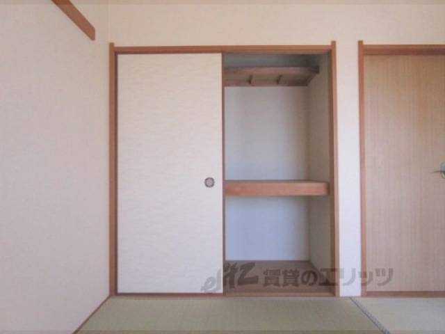 和室 収納