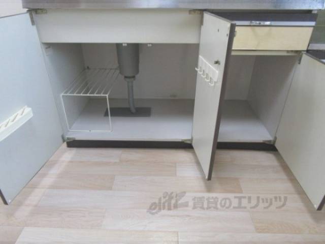 キッチン　収納