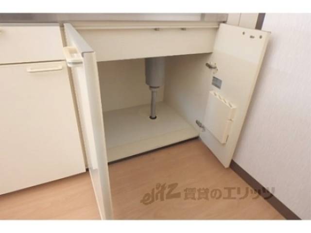 キッチン　収納