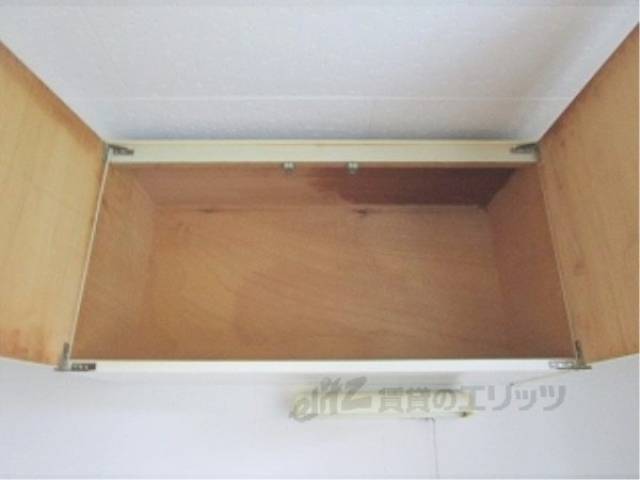 収納　キッチン