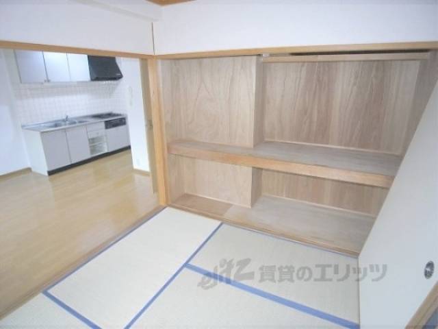 和室　押入れも大きいですよ。