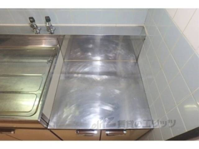 キッチン　コンロ置場