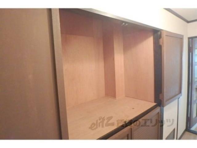 収納　廊下収納