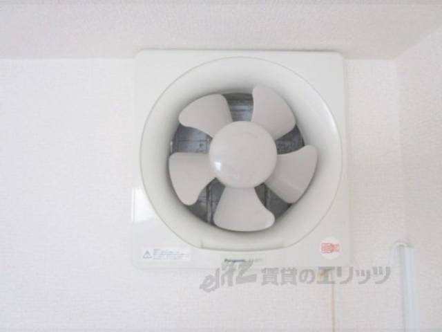 キッチン　キッチン換気扇