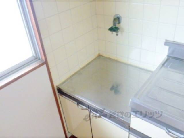 キッチン　コンロ置き場