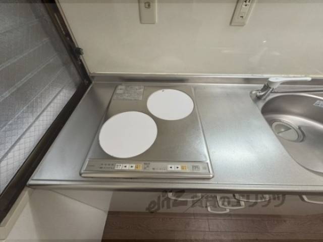 キッチン　コンロ