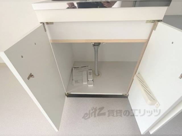 キッチン　下部収納