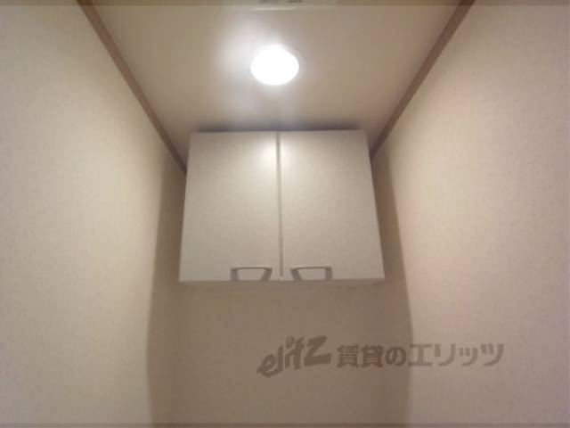 トイレ　収納