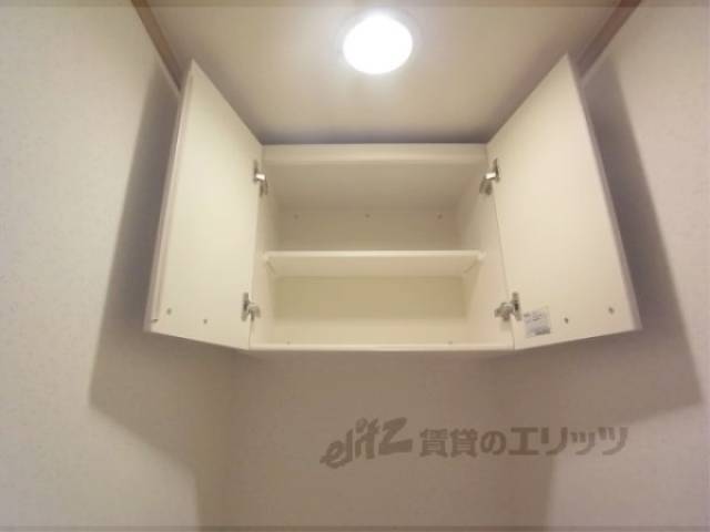 トイレ　収納