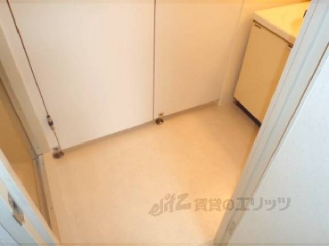 洗面所　脱衣スペース