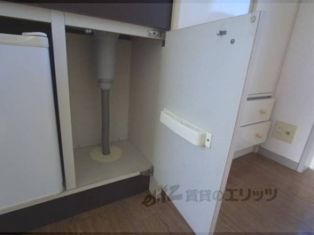 キッチン　収納