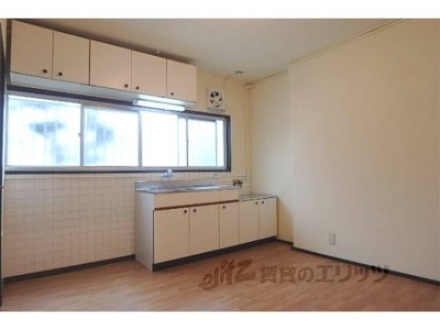 キッチン　ダイニング