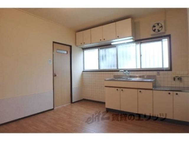 キッチン　ダイニング