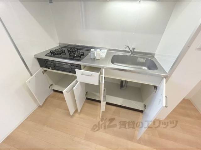 キッチン　キッチン下部収納