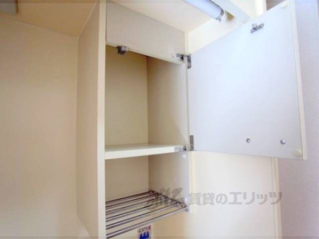 キッチン　キッチン上部棚