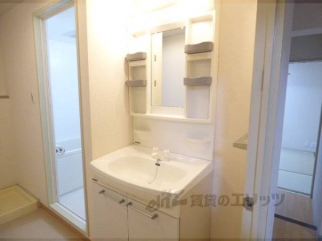 洗面所　独立洗面台