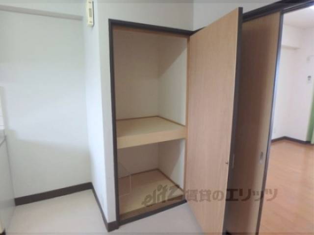 収納　ダイニング収納