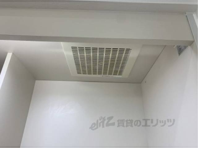 キッチン　換気扇