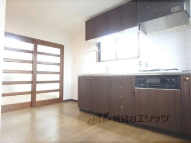 キッチン　ダイニング