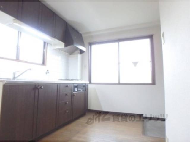 キッチン　ダイニング